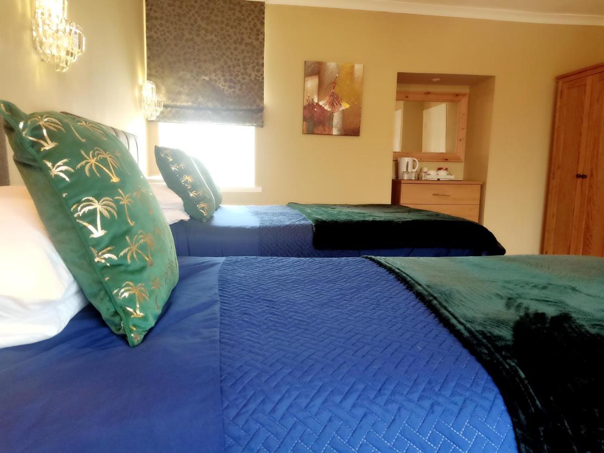 The Milton Accommodation Elgin Extérieur photo