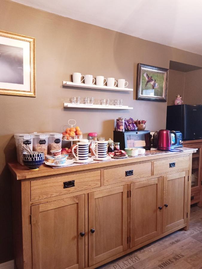 The Milton Accommodation Elgin Extérieur photo